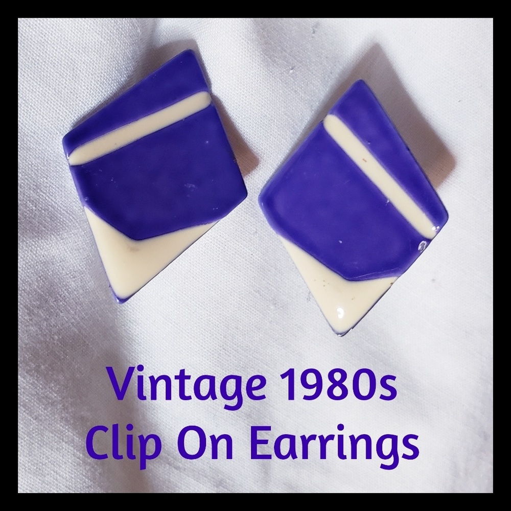 Viintage 1980s Purple and Cream Clip on Earrings